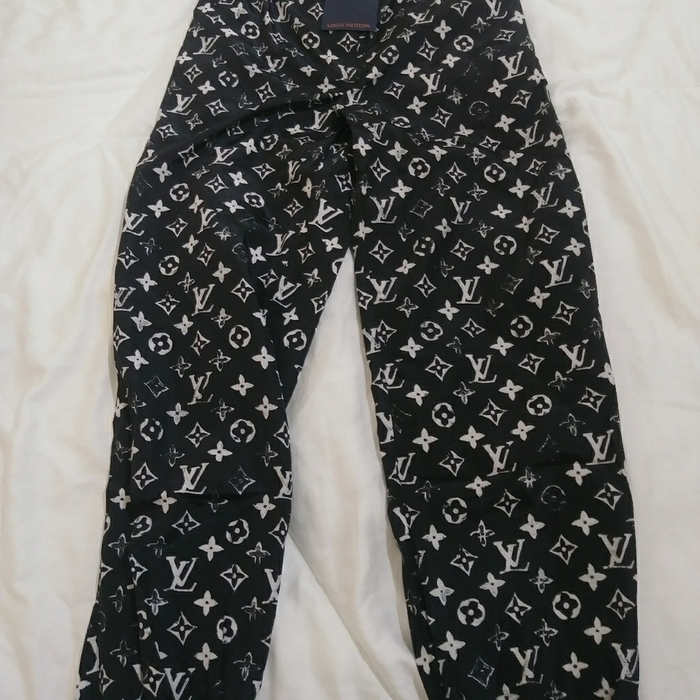 Louis Vuitton monogram jogging pants UNISEX